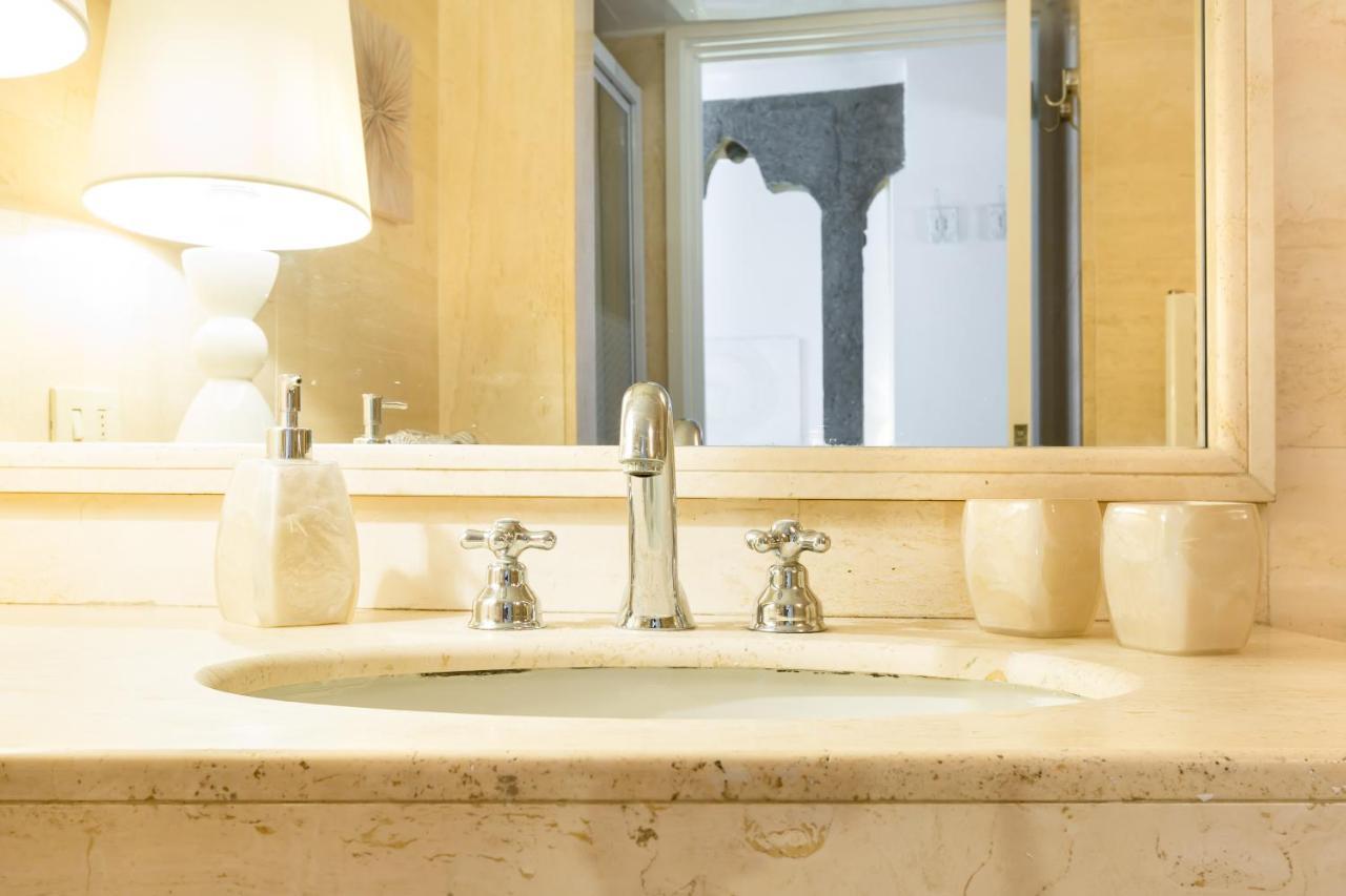 Ghetto Campo Dei Fiori Luxury White Rooms Рим Экстерьер фото